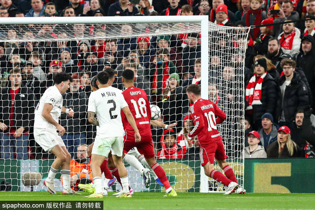 萨拉赫或离队，利物浦寻新星接替：雷根·赫斯基点名克瓦拉茨赫利亚